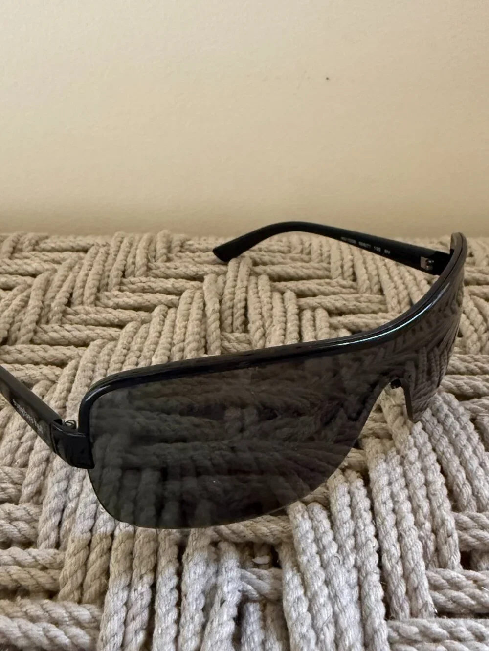 Sunglass Hut HU1003 Shield Sunglasses Black Green Lens Y2K Wraparound